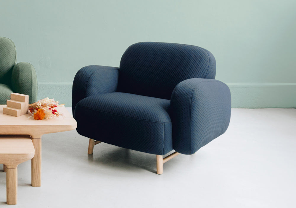 harto-fauteuil-auguste-bleu-cobalt.jpg